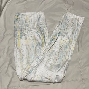 Fabletics leggings short